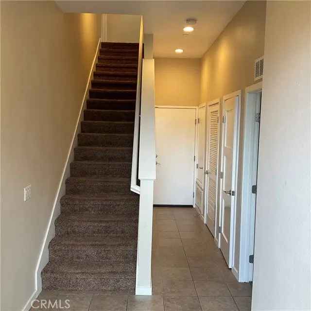 House For Sale in 563, West Maple Avenue, Orange, California