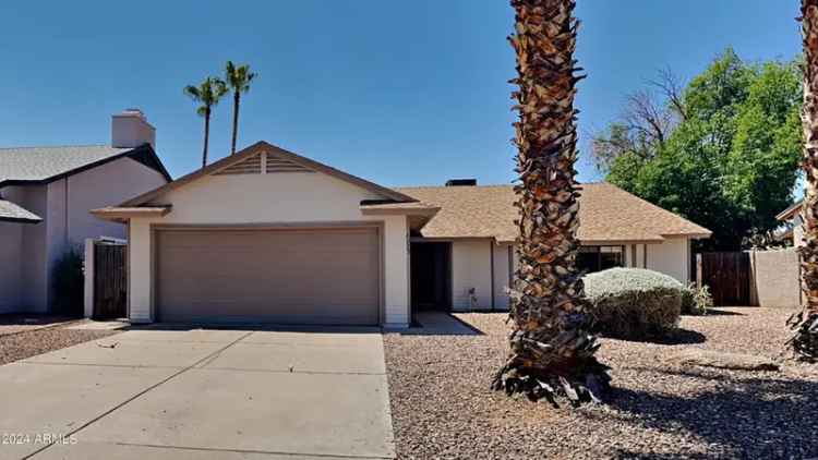 House For Sale in 6225, East Carolina Drive, Scottsdale, Arizona