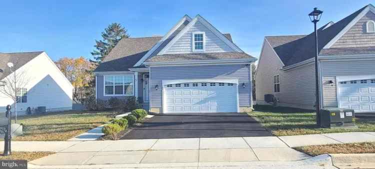 House For Sale in 104, East Clarendon Drive, Smyrna, Delaware