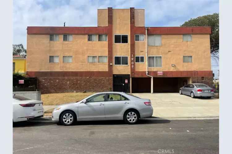 Rent 16 Unit Apartment Building in Los Angeles with Secure Parking