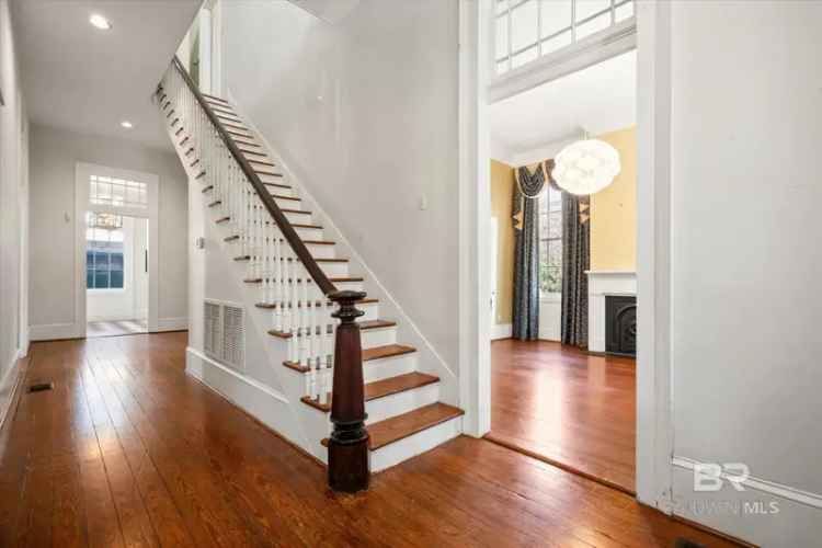 4 Bedroom 2 5 Bath Home for Sale in Oakleigh Garden District