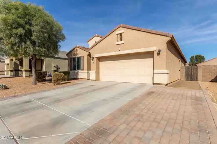 Buy House in Sonoran Vista Community with 4 Bedrooms and 2 Bathrooms