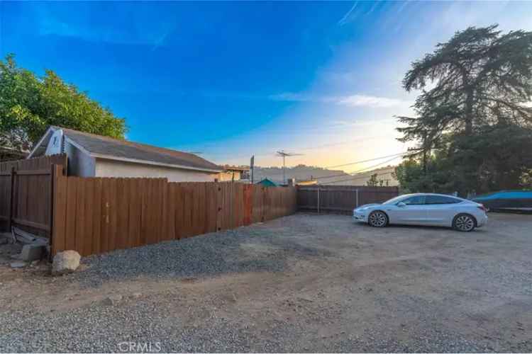 Buy Bungalow in Highland Park & Hermon with Panoramic City Views