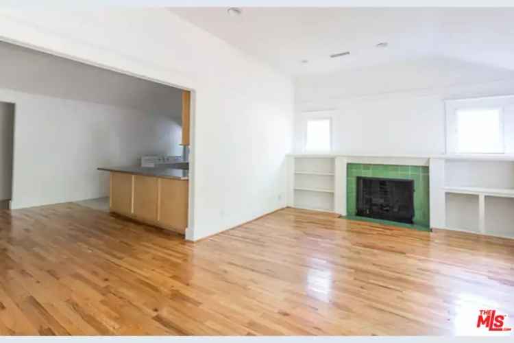 House For Sale in West Hollywood, California