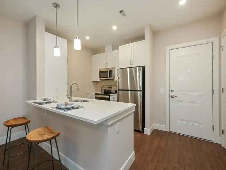 Apartments for Rent in Westchester with Designer Finishes and Amenities