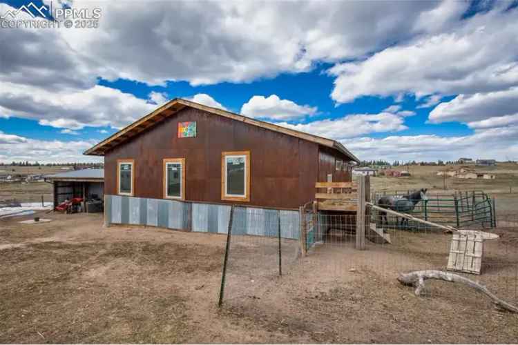 Buy Ranch Home Near Hwy 24 with Mountain Views and Barn Facilities