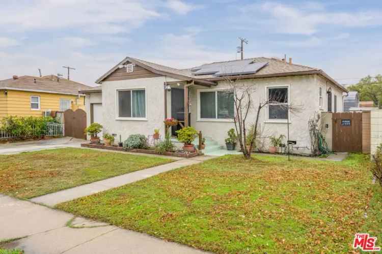 House For Sale in 8105, Katherine Avenue, Los Angeles, California