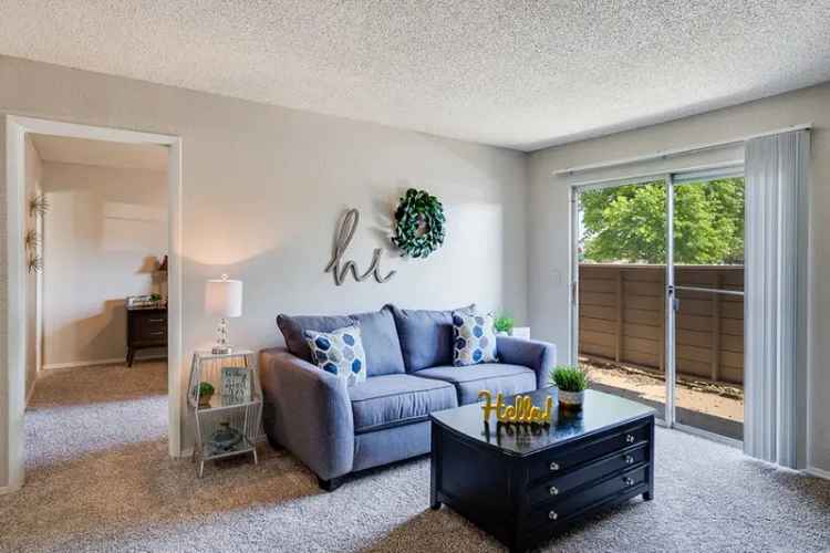 Rent Pet Friendly Apartments in Tulsa with Amenities Near Joe Creek