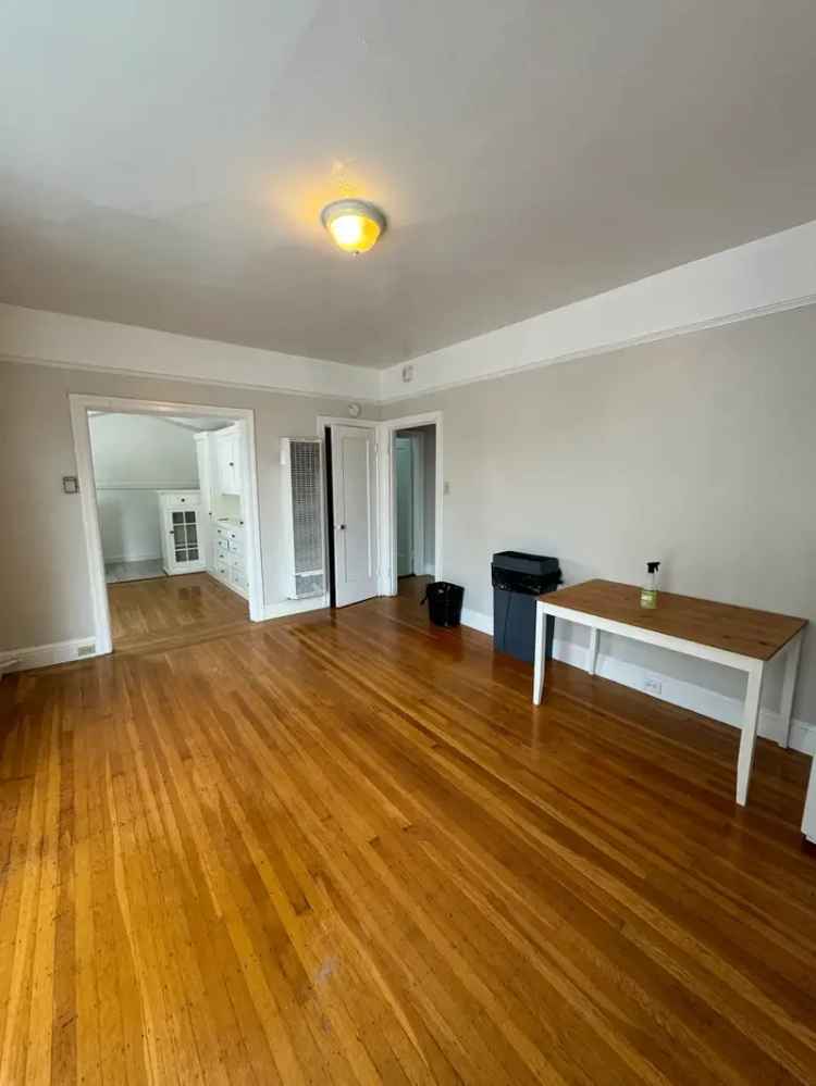 Rent a Studio Apartment in Mission District with Modern Features