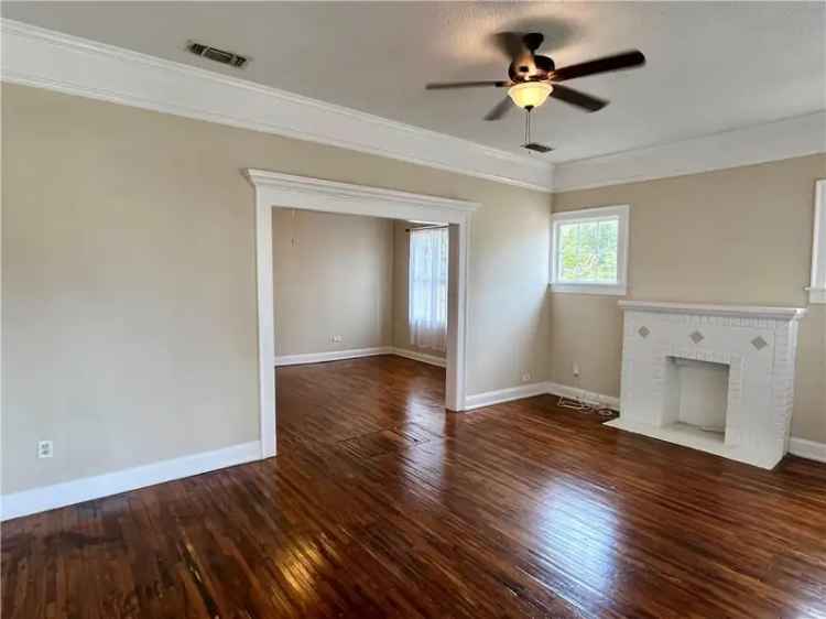 House For Sale in 965, Selma Street, Mobile, Alabama