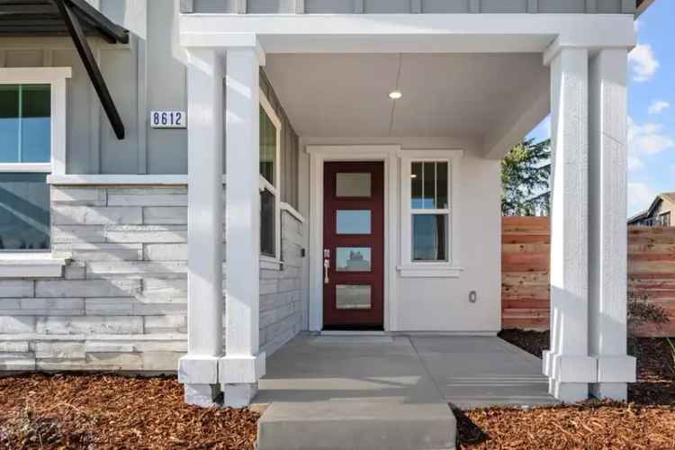 House For Sale in Sacramento, California