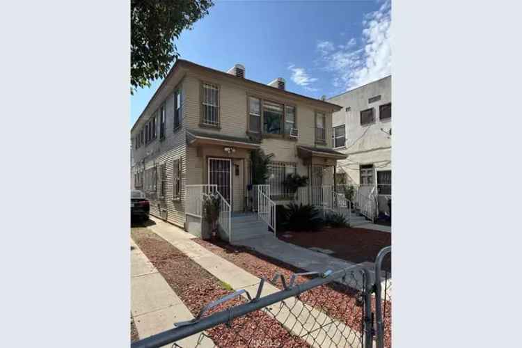 House For Sale in 918, West 41st Street, Los Angeles, California