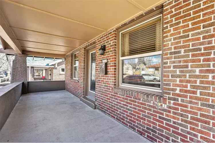 House For Sale in 4440, West Hayward Place, Denver, Colorado