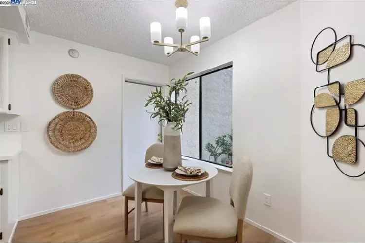 Buy Updated Townhome in Fremont Mission District with 3 Bedrooms