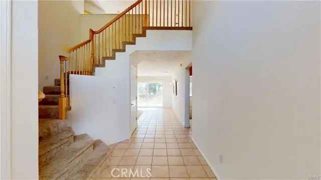 House For Sale in 14740, Blue Grass Drive, California