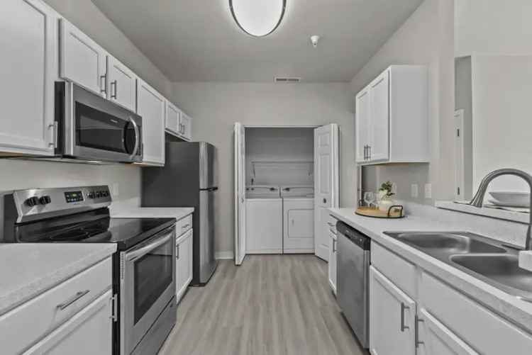 Rent Apartments in Selway with Impressive Finishes and Amenities