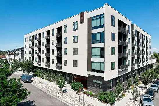 Rent Stylish Apartments in Jefferson Park with Luxe Amenities