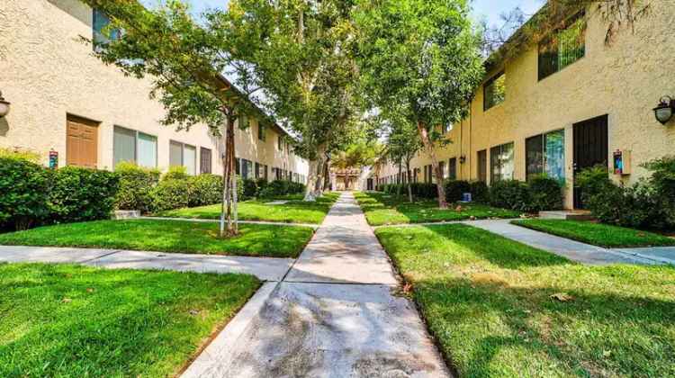 Apartments for Rent in Sycamore Square with Updated Features