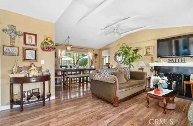 House For Sale in Covina, California