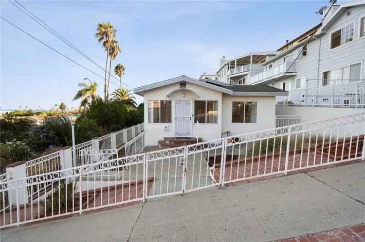 House For Sale in 661, West 26th Street, Los Angeles, California