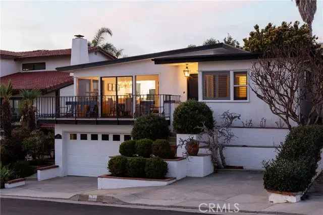 House For Sale in 231, Santa Ana Avenue, Newport Beach, California