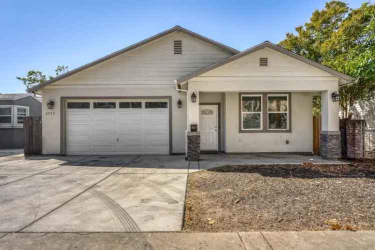 Move In Ready Home for Sale with Spacious Bedrooms and No HOA Fees