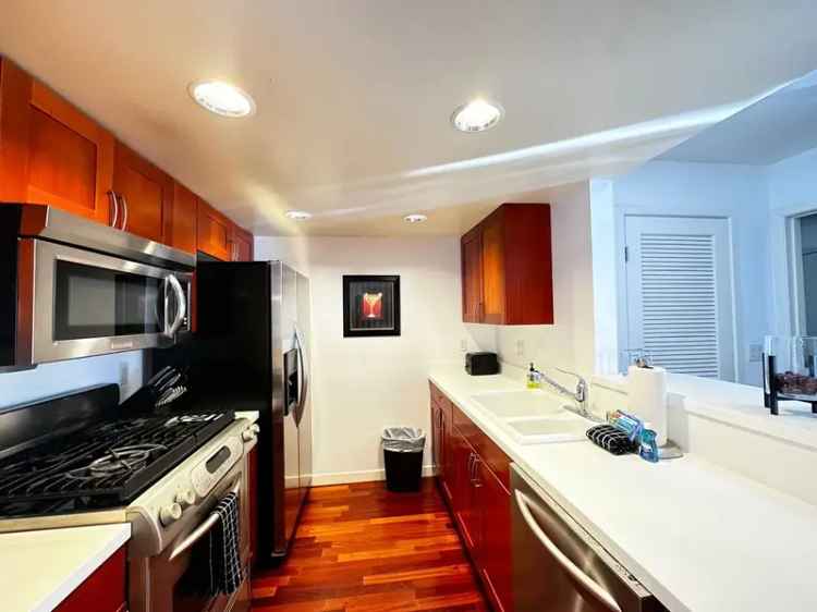 Rent Modern 2 Bedroom Apartment in Carlsbad Village with Great Amenities