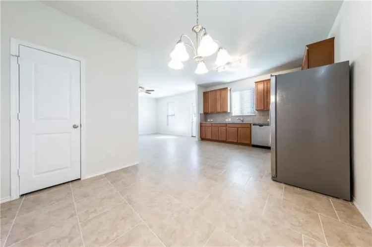 Rent a 4 Bedroom Home in Round Rock with Spacious Features