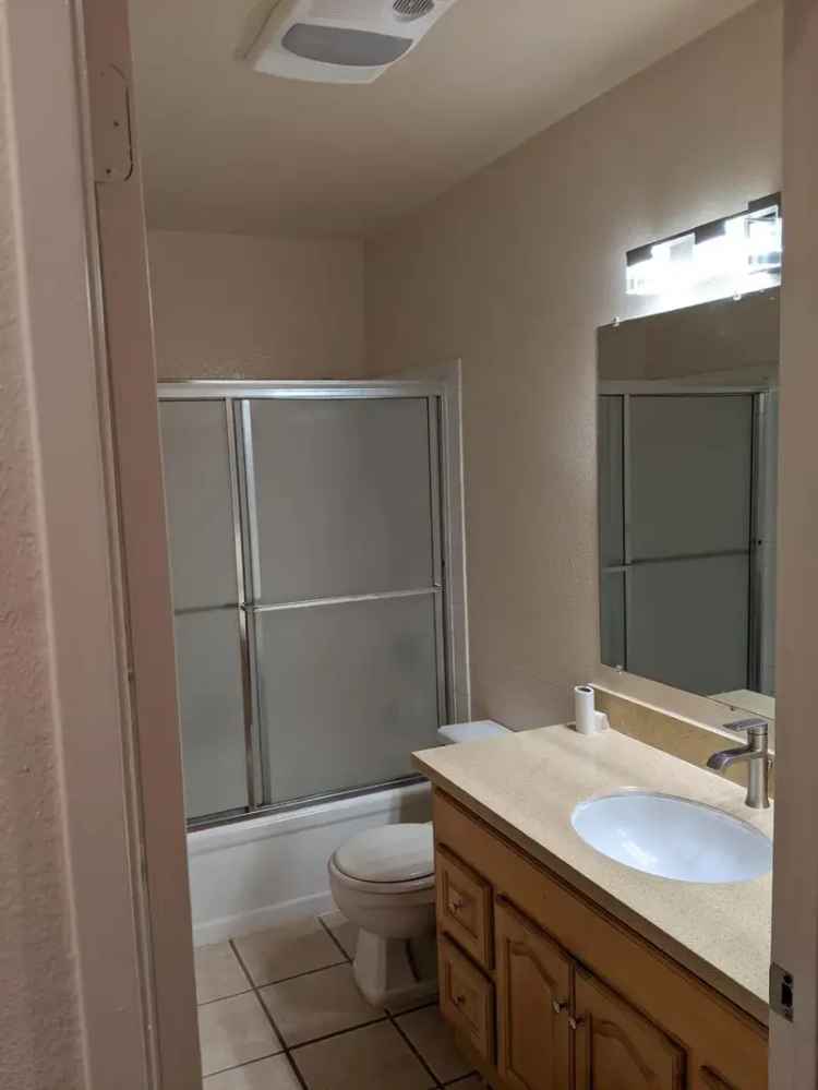 Rent Remodeled Apartment Unit in Hayward Hills with 2 Bedrooms and Loft