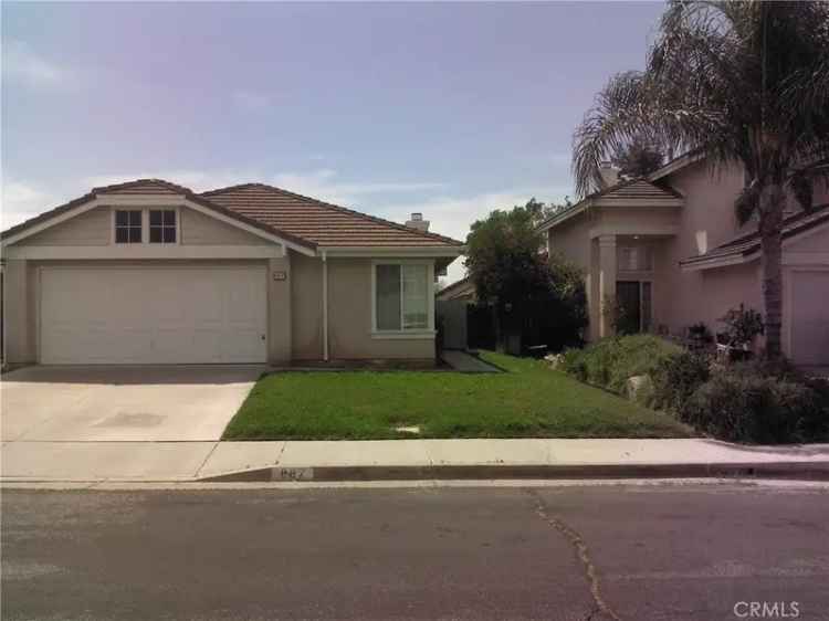 House For Sale in 867, Sweetpea Street, Hemet, California