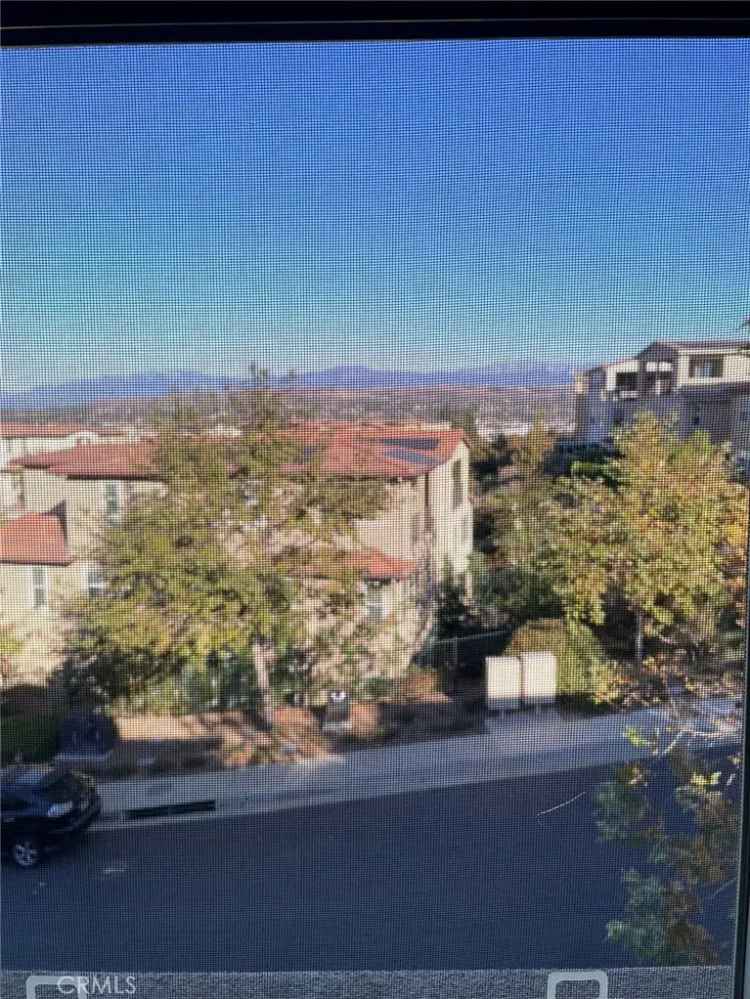 House For Sale in Diamond Bar, California