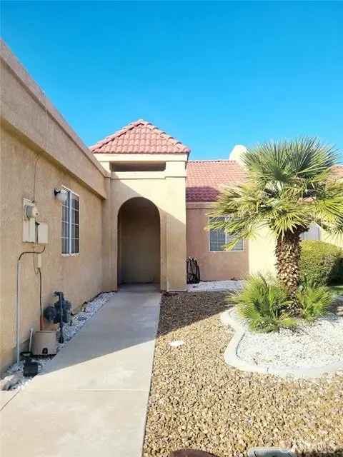 House For Sale in 19038, Primrose Lane, Apple Valley, California