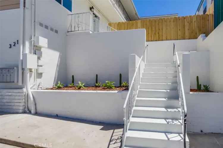 4 Unit Complex Investment Opportunity in San Diego with Renovated Interiors