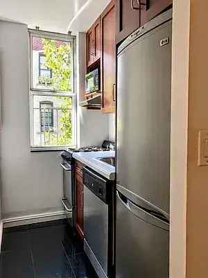 Rent Junior 1BR Apartment in Upper East Side with Modern Amenities