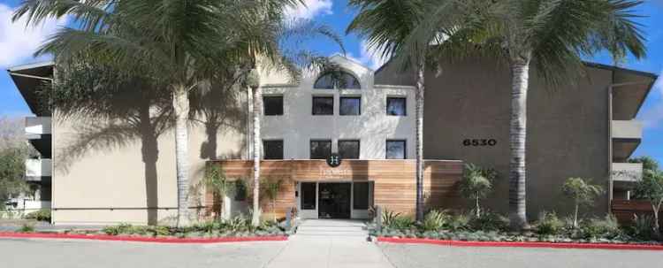 Rent Apartments at Haven Warner Center with Resort Style Amenities