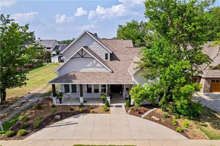 House For Sale in 412, Northwest 3rd Street, Bentonville, Arkansas