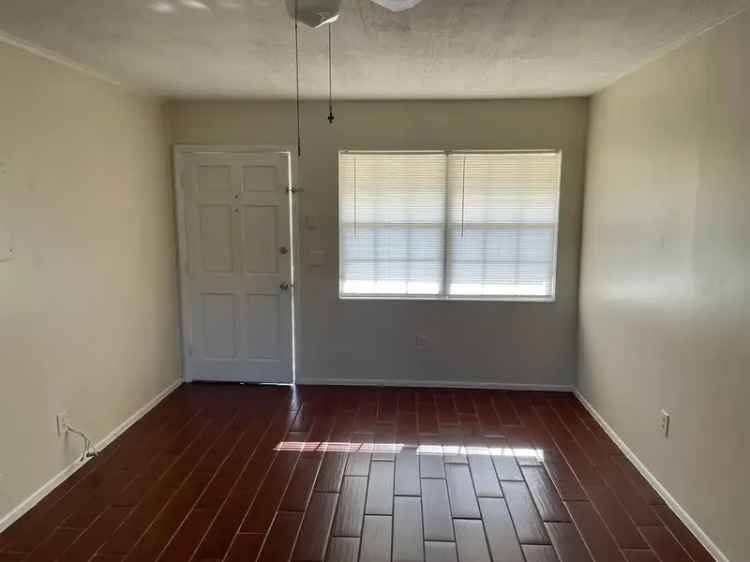 Rent One Bedroom One Bath Home Upstairs with Great Layout