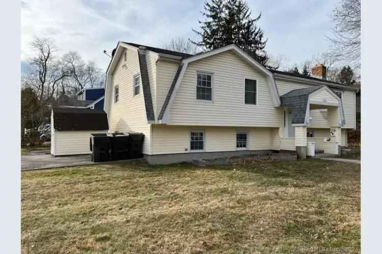 House For Sale in 166, Parkway North, New London, Connecticut