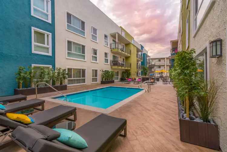 Rent Apartments in Glendale with Modern Style and Community Amenities