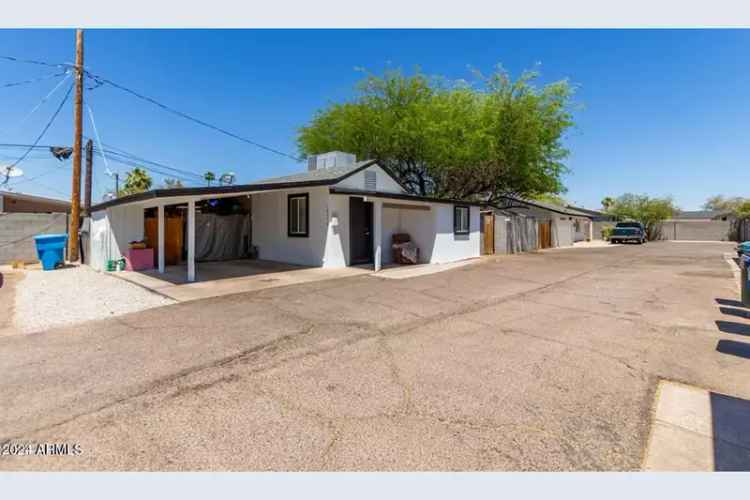 Unique renovated 7-plex investment property in Phoenix with spacious units