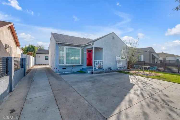 House For Sale in 7418, Farmdale Avenue, Los Angeles, California