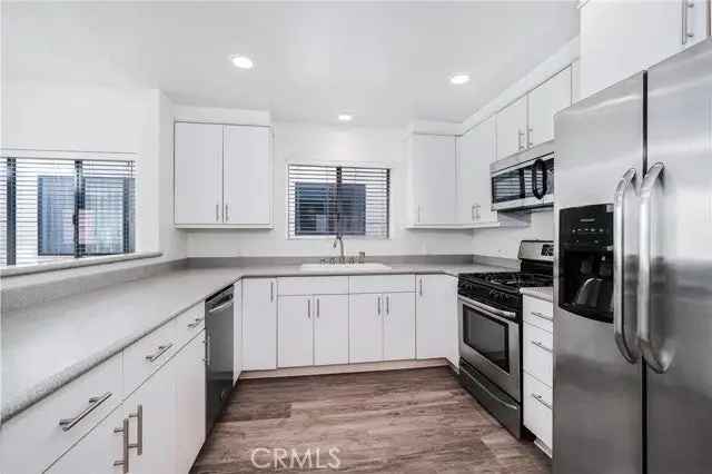 House For Sale in 227, Market Street, Los Angeles, California