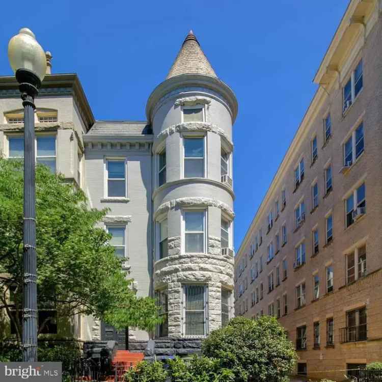 House For Sale in 1733, 17th Street Northwest, Washington, District of Columbia