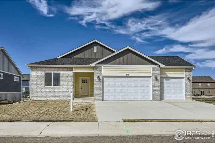 Ranch Style Home for Sale with 3 Bedrooms Near Shopping and Restaurants