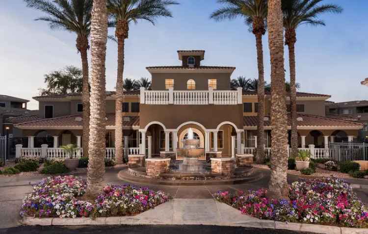 Rent Apartments Near TPC Desert Golf Course Scottsdale with Resort Style