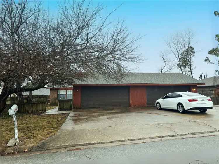 House For Sale in Rogers, Arkansas