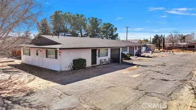 House For Sale in 13190, Kiowa Road, Apple Valley, California