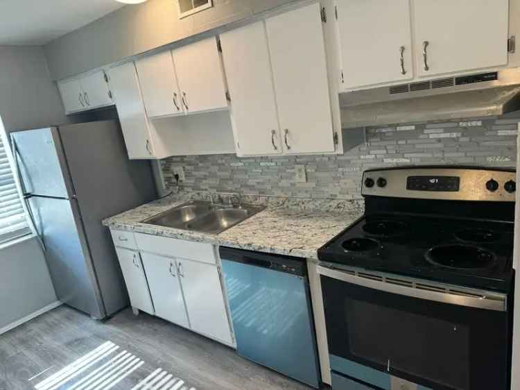 Rent Apartments Beautiful Newly Renovated Units Great for Families