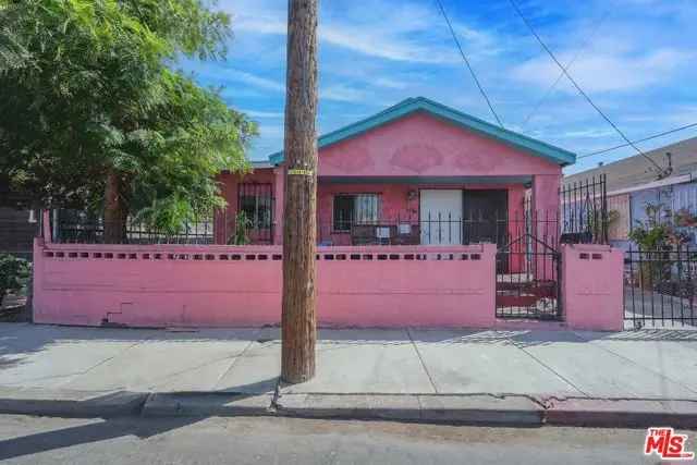 House For Sale in 1619, West 14th Street, Los Angeles, California