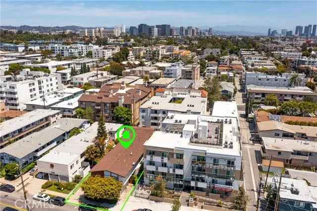 House For Sale in 1440, South Barrington Avenue, Los Angeles, California